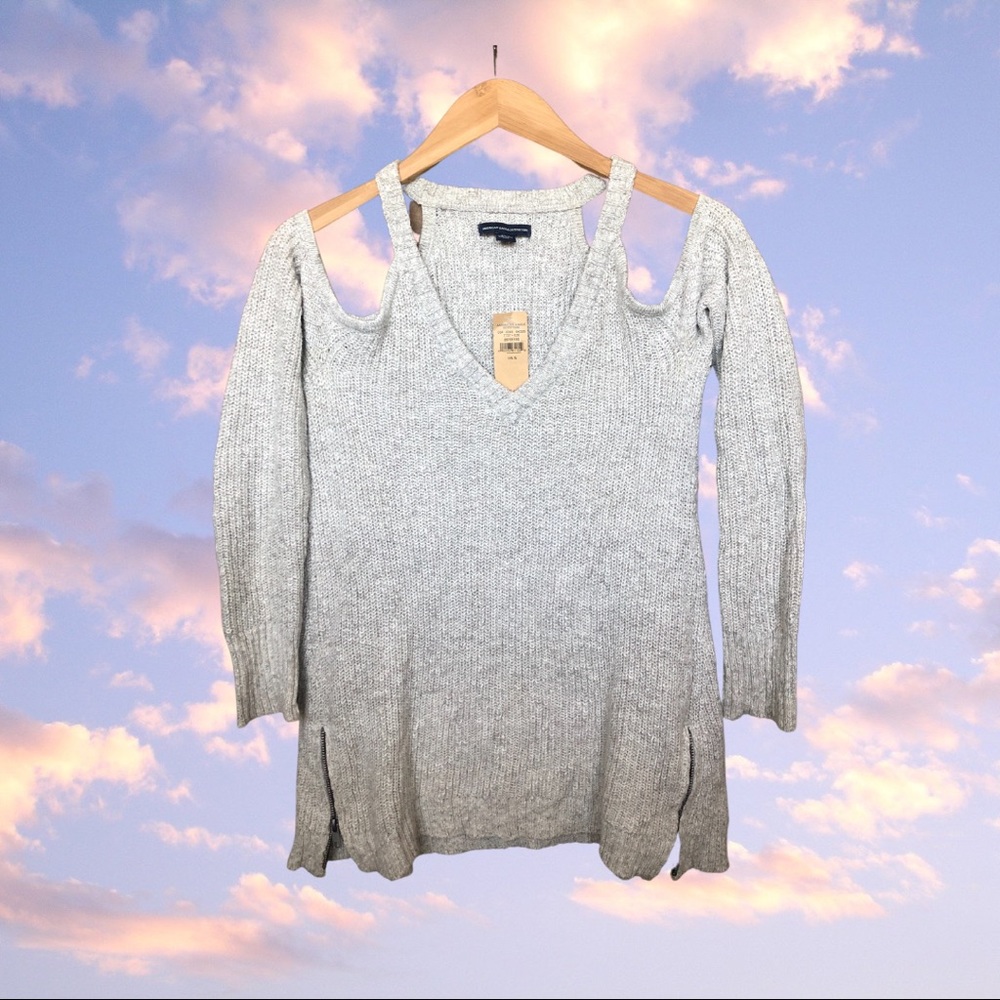 NWT Off Shoulder American Eagle Sweater